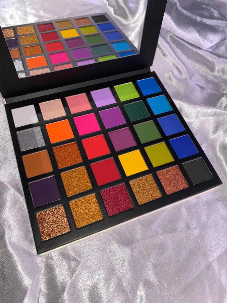 Bold ‘n Vibrant Eyeshadow palette